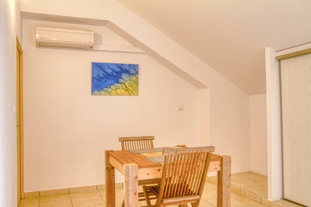 Apartmán Bakkasab St Gilles Saint-Gilles-les Bains Exteriér fotografie